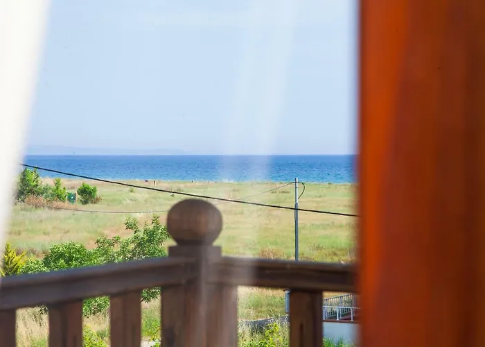 F & B Summer Collection - Flats *